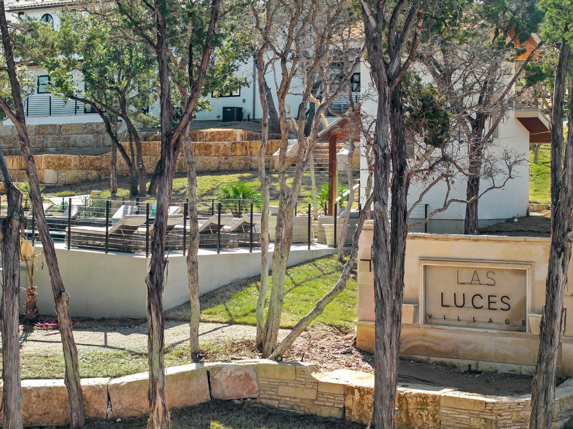 Las Luces Spicewood エクステリア 写真