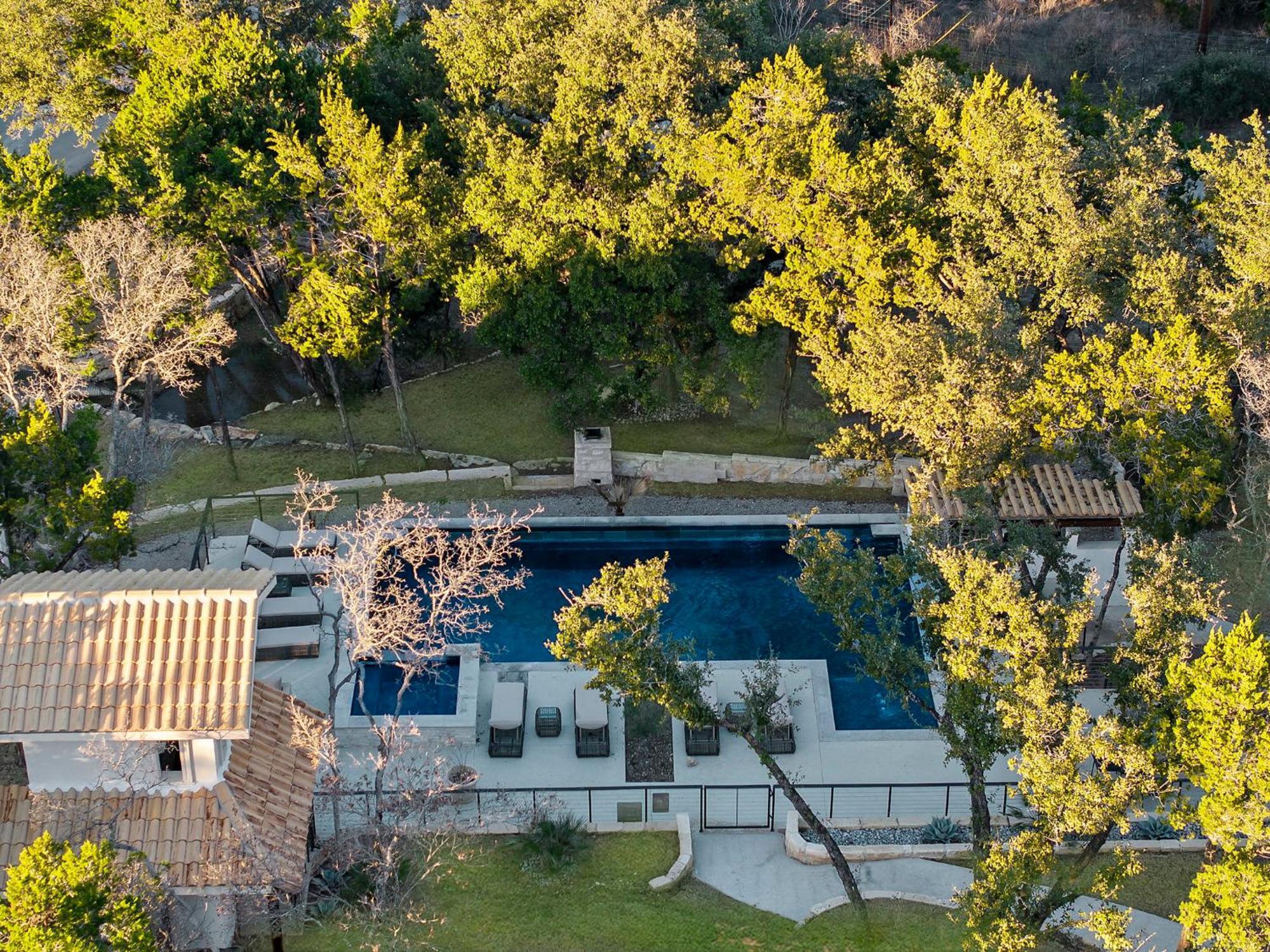 Las Luces Spicewood エクステリア 写真
